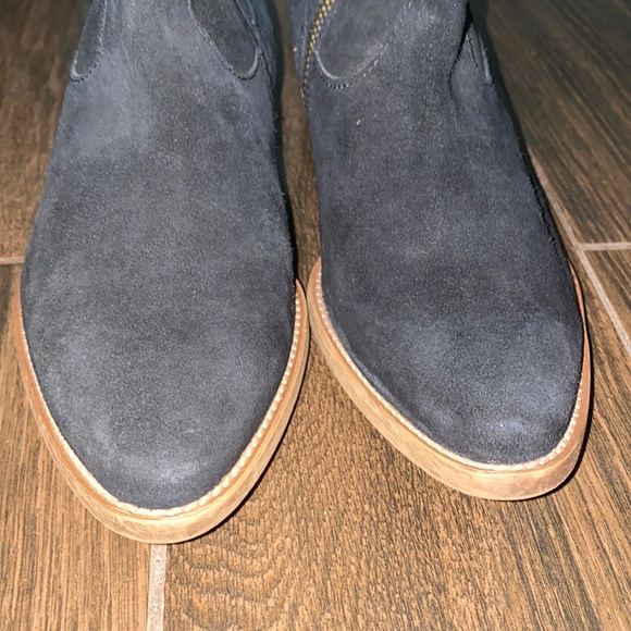 1937 suede ankle booties pointy - Picture 6 of 9